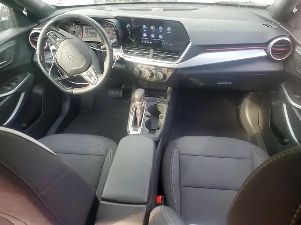 KL77LGEP0SC264239 2025 CHEVROLET TRAX - Image 8