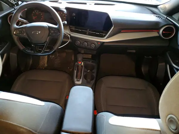 KL77LGEP1SC290896 2025 CHEVROLET TRAX - Image 8