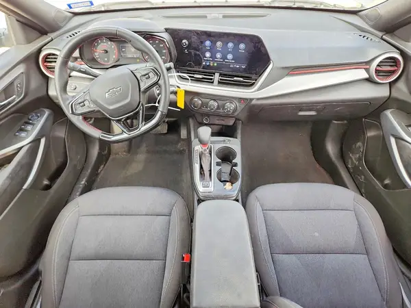 KL77LGEP2SC024626 2025 CHEVROLET TRAX - Image 8