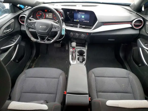 KL77LGEP2SC298070 2025 CHEVROLET TRAX - Image 8