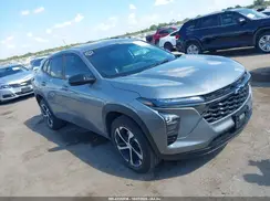 KL77LGEP2SC300156 2025 CHEVROLET TRAX