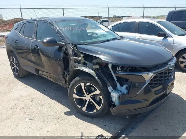KL77LGEP3SC019872 2025 CHEVROLET TRAX - Image 1