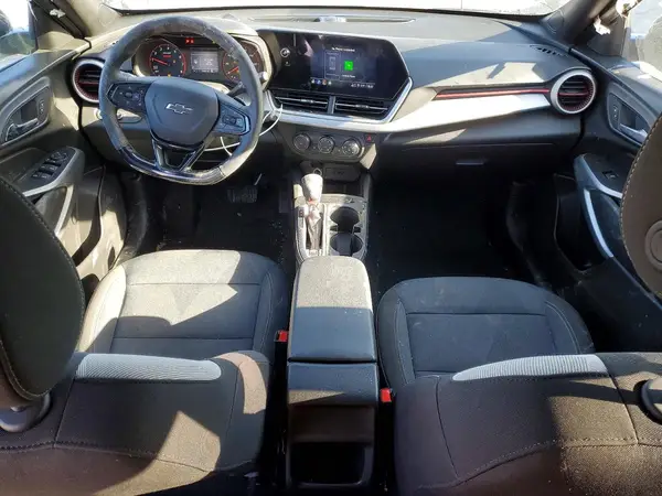 KL77LGEP3SC021220 2025 CHEVROLET TRAX - Image 8