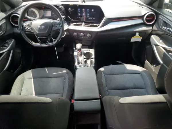 KL77LGEP3SC042679 2025 CHEVROLET TRAX - Image 8