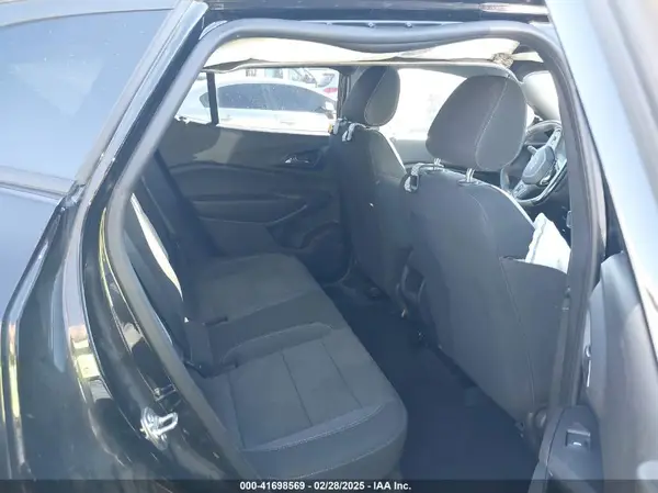 KL77LGEP3SC063919 2025 CHEVROLET TRAX - Image 8