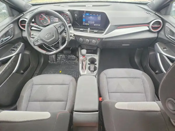 KL77LGEP3SC150221 2025 CHEVROLET TRAX - Image 8