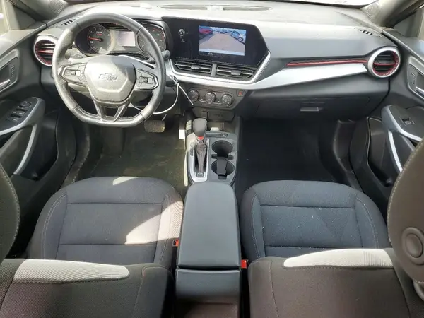 KL77LGEP3SC151014 2025 CHEVROLET TRAX - Image 8