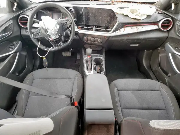 KL77LGEP3SC152695 2025 CHEVROLET TRAX - Image 8