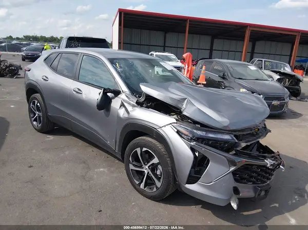 KL77LGEP3SC281276 2025 CHEVROLET TRAX - Image 1