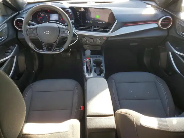 KL77LGEP3TC028959 2026 CHEVROLET TRAX - Image 8