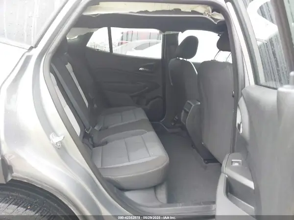 KL77LGEP4SC133377 2025 CHEVROLET TRAX - Image 8
