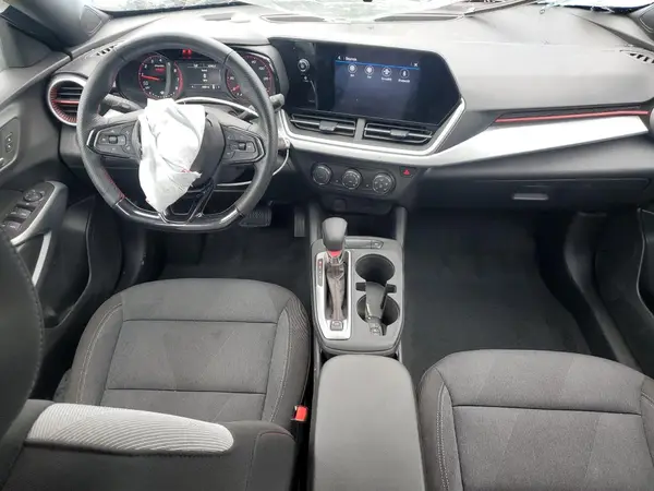KL77LGEP4SC181431 2025 CHEVROLET TRAX - Image 8