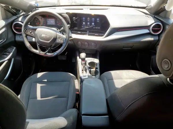 KL77LGEP5SC212850 2025 CHEVROLET TRAX - Image 8