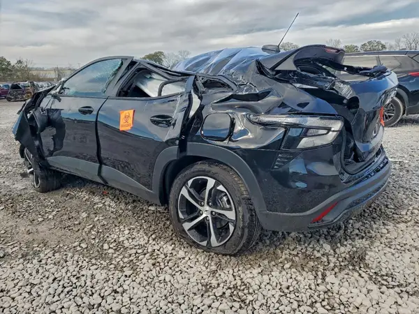 KL77LGEP5SC310647 2025 CHEVROLET TRAX - Image 2