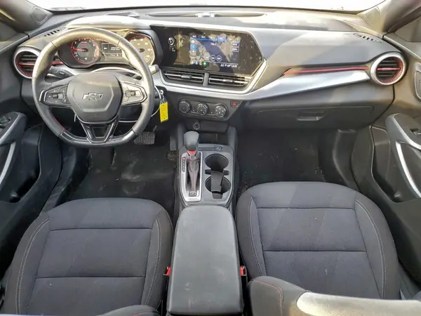 KL77LGEP6SC010664 2025 CHEVROLET TRAX - Image 8