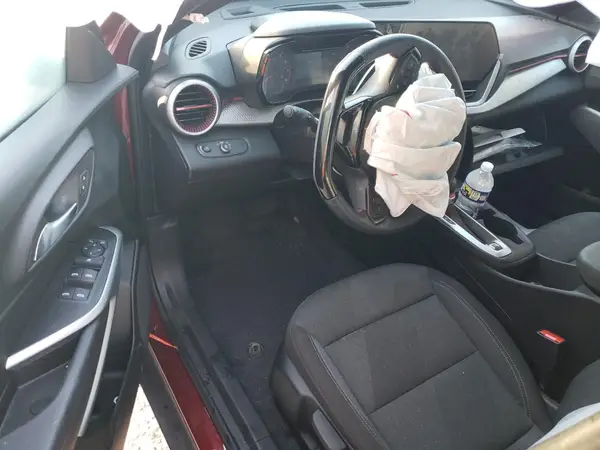 KL77LGEP6SC116936 2025 CHEVROLET TRAX - Image 8