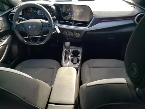 KL77LGEP6SC154411 2025 CHEVROLET TRAX - Image 8
