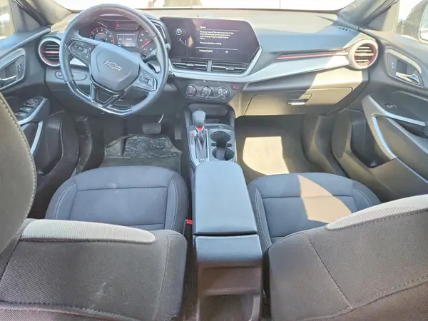 KL77LGEP6SC209925 2025 CHEVROLET TRAX - Image 8