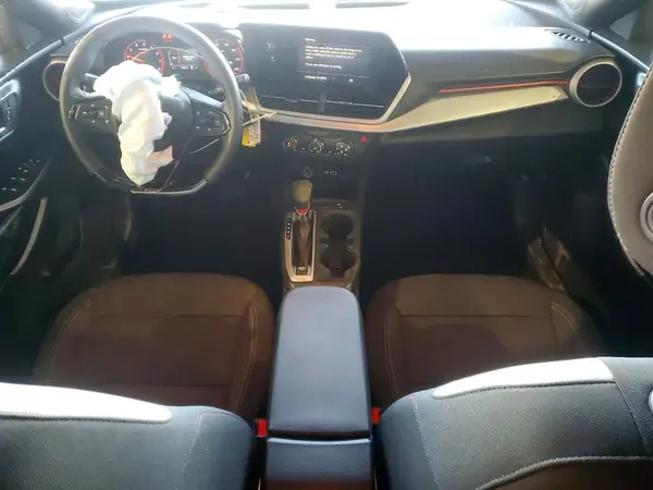 KL77LGEP6SC313122 2025 CHEVROLET TRAX - Image 8