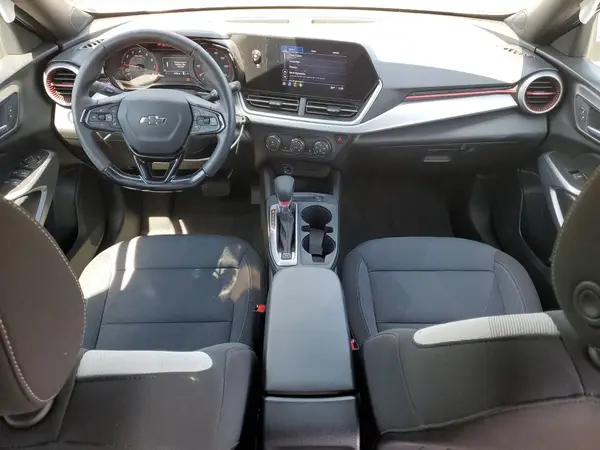 KL77LGEP7SC097930 2025 CHEVROLET TRAX - Image 8