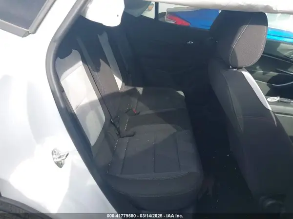 KL77LGEP8SC043648 2025 CHEVROLET TRAX - Image 8