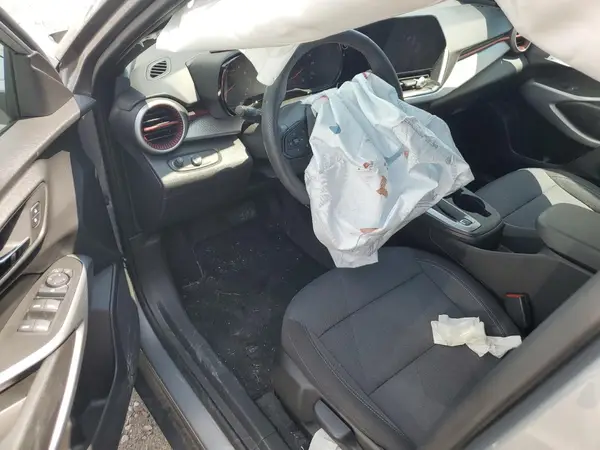 KL77LGEP8SC095250 2025 CHEVROLET TRAX - Image 8