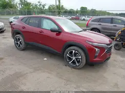 KL77LGEP8SC121717 2025 CHEVROLET TRAX