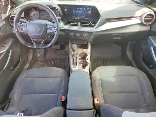 KL77LGEP8SC221011 2025 CHEVROLET TRAX - Image 8