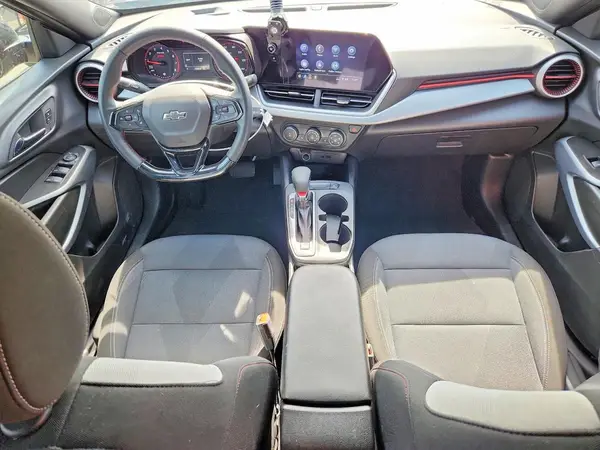 KL77LGEP8TC022168 2026 CHEVROLET TRAX - Image 8