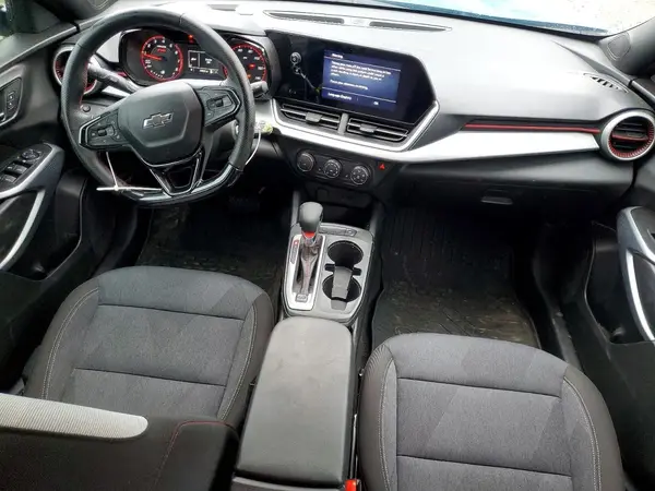 KL77LGEP9SC055663 2025 CHEVROLET TRAX - Image 8