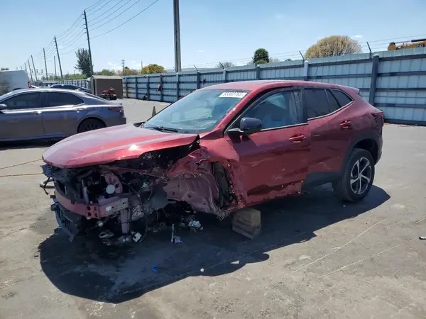 KL77LGEP9SC098738 2025 CHEVROLET TRAX - Image 1