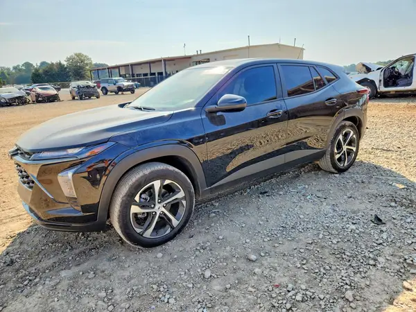 KL77LGEP9SC214911 2025 CHEVROLET TRAX - Image 1