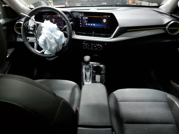KL77LHE20RC004072 2024 CHEVROLET TRAX - Image 8