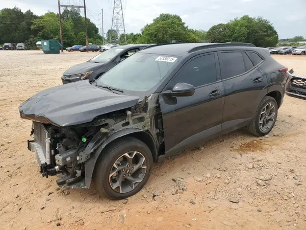 KL77LHE20RC022717 2024 CHEVROLET TRAX - Image 1