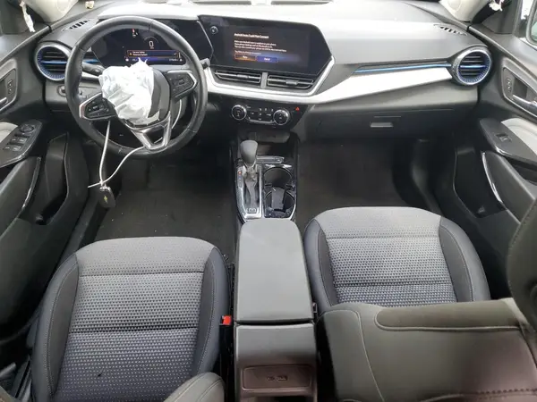 KL77LHE20RC031515 2024 CHEVROLET TRAX - Image 8