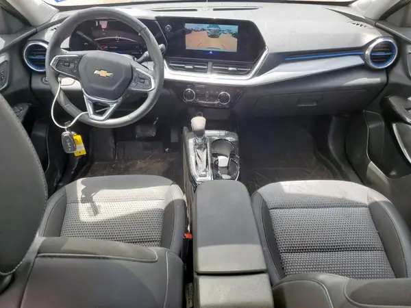 KL77LHE20RC036844 2024 CHEVROLET TRAX - Image 8