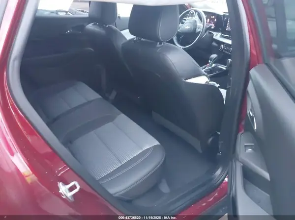 KL77LHE20RC055782 2024 CHEVROLET TRAX - Image 8