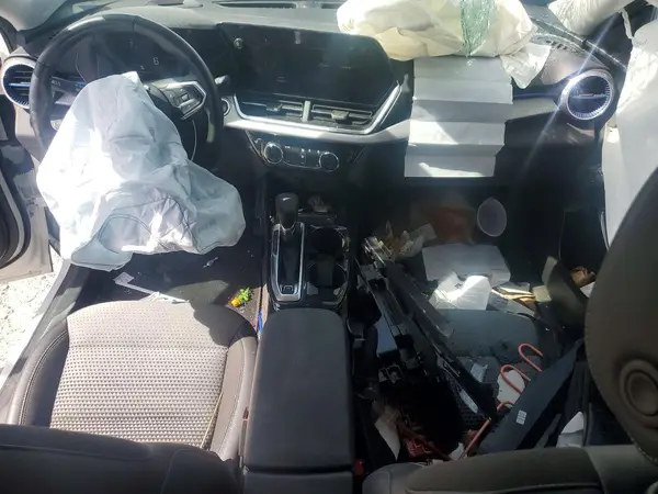 KL77LHE20RC076034 2024 CHEVROLET TRAX - Image 8