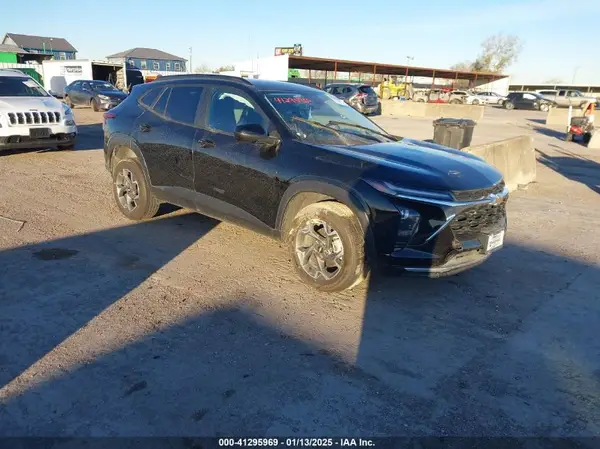 KL77LHE20RC078639 2024 CHEVROLET TRAX - Image 1