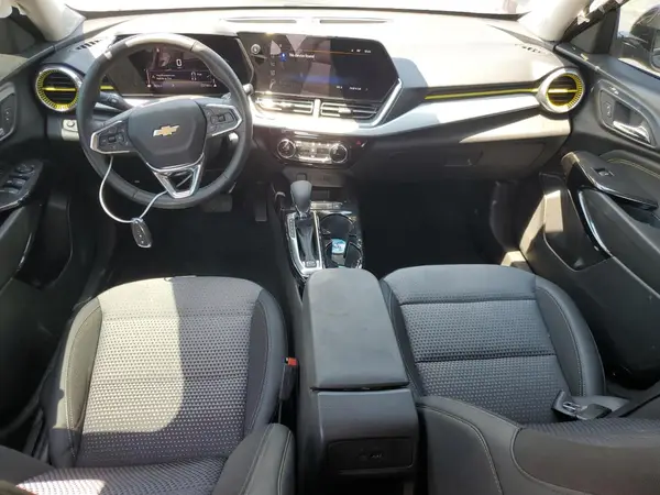KL77LHE20RC083887 2024 CHEVROLET TRAX - Image 8