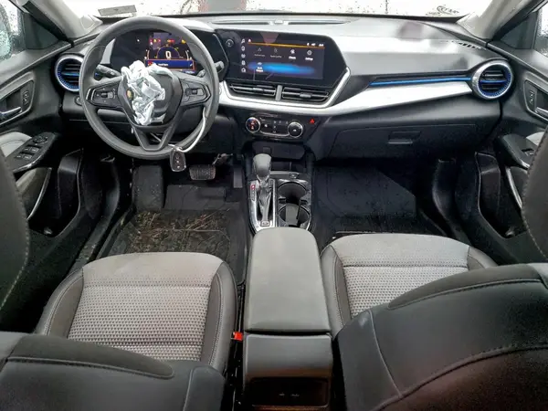 KL77LHE20RC104818 2024 CHEVROLET TRAX - Image 8