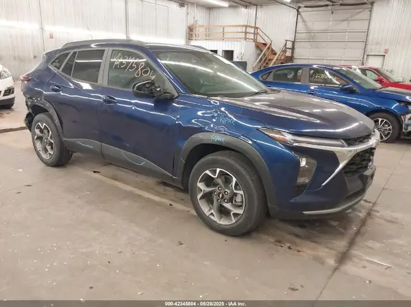 KL77LHE20RC136751 2024 CHEVROLET TRAX - Image 1