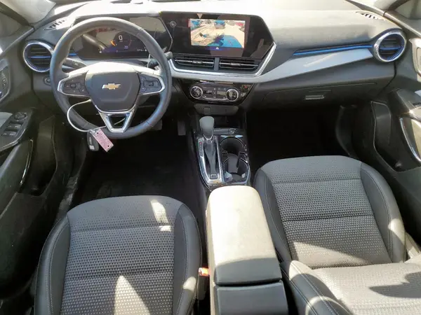 KL77LHE20RC210637 2024 CHEVROLET TRAX - Image 8