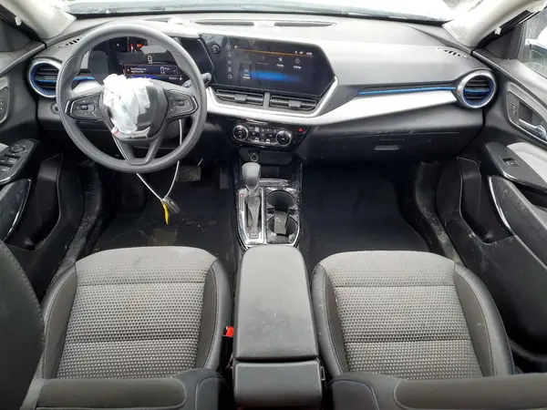 KL77LHE20RC222402 2024 CHEVROLET TRAX - Image 8