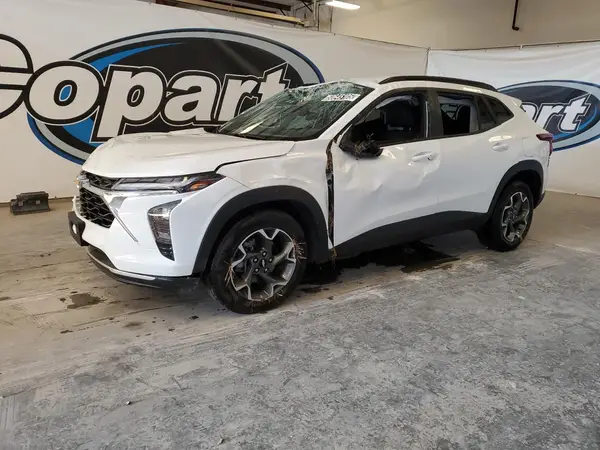 KL77LHE20RC234064 2024 CHEVROLET TRAX - Image 1