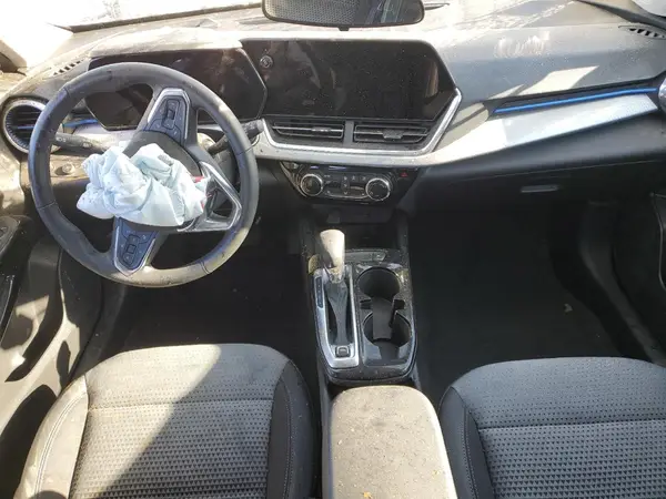 KL77LHE20RC234064 2024 CHEVROLET TRAX - Image 8