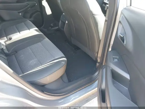 KL77LHE20RC243606 2024 CHEVROLET TRAX - Image 8