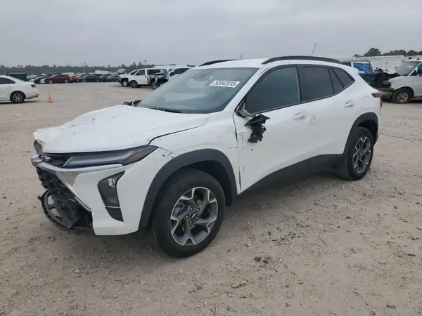 KL77LHE20RC246781 2024 CHEVROLET TRAX - Image 1