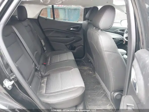 KL77LHE20SC003672 2025 CHEVROLET TRAX - Image 8