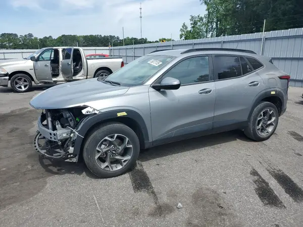 KL77LHE21RC009376 2024 CHEVROLET TRAX - Image 1